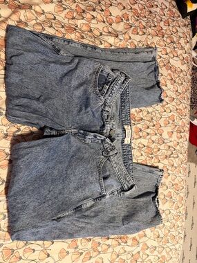 Hollister Light Blue Wide-Leg Low Rise Jeans